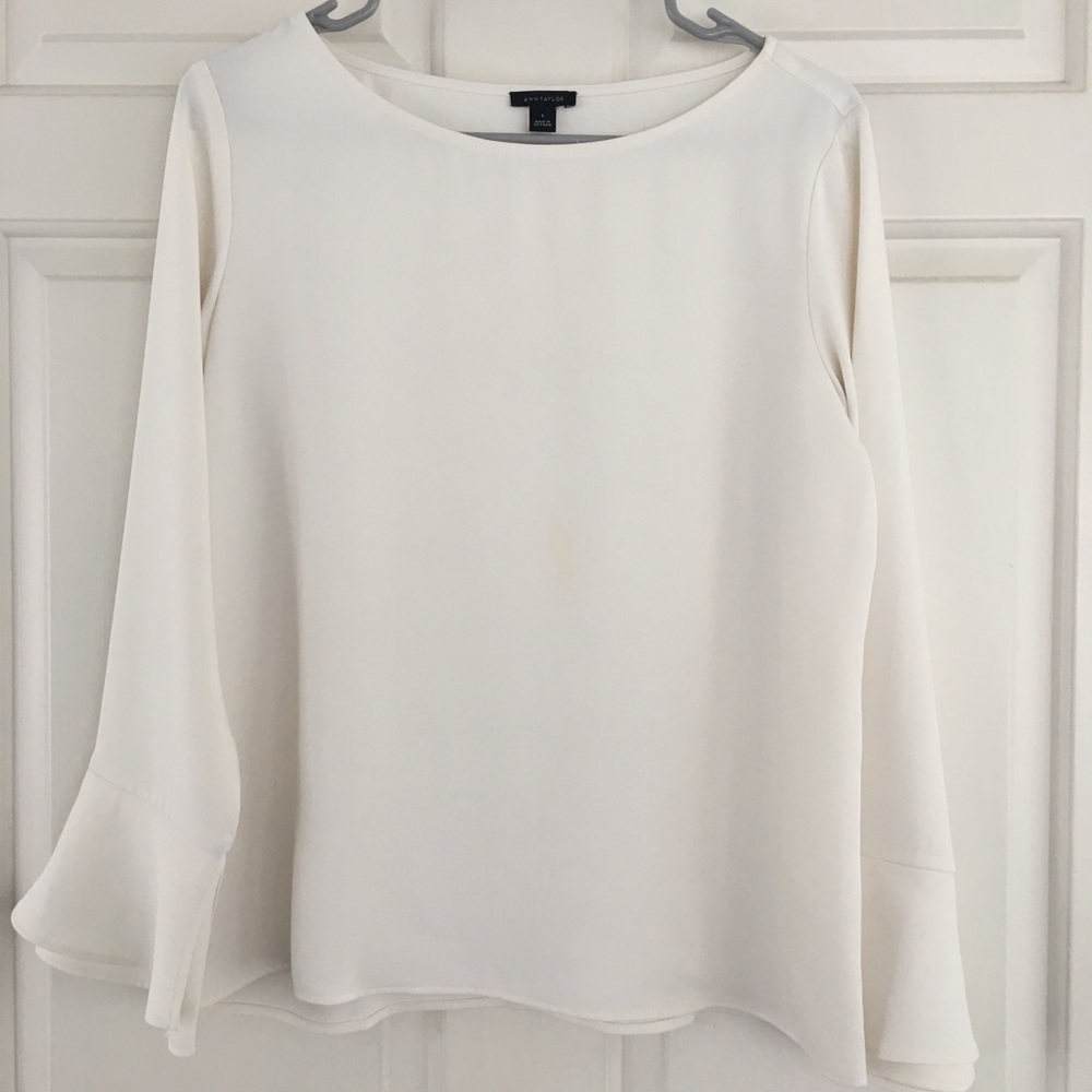 Ann Taylor winter white top